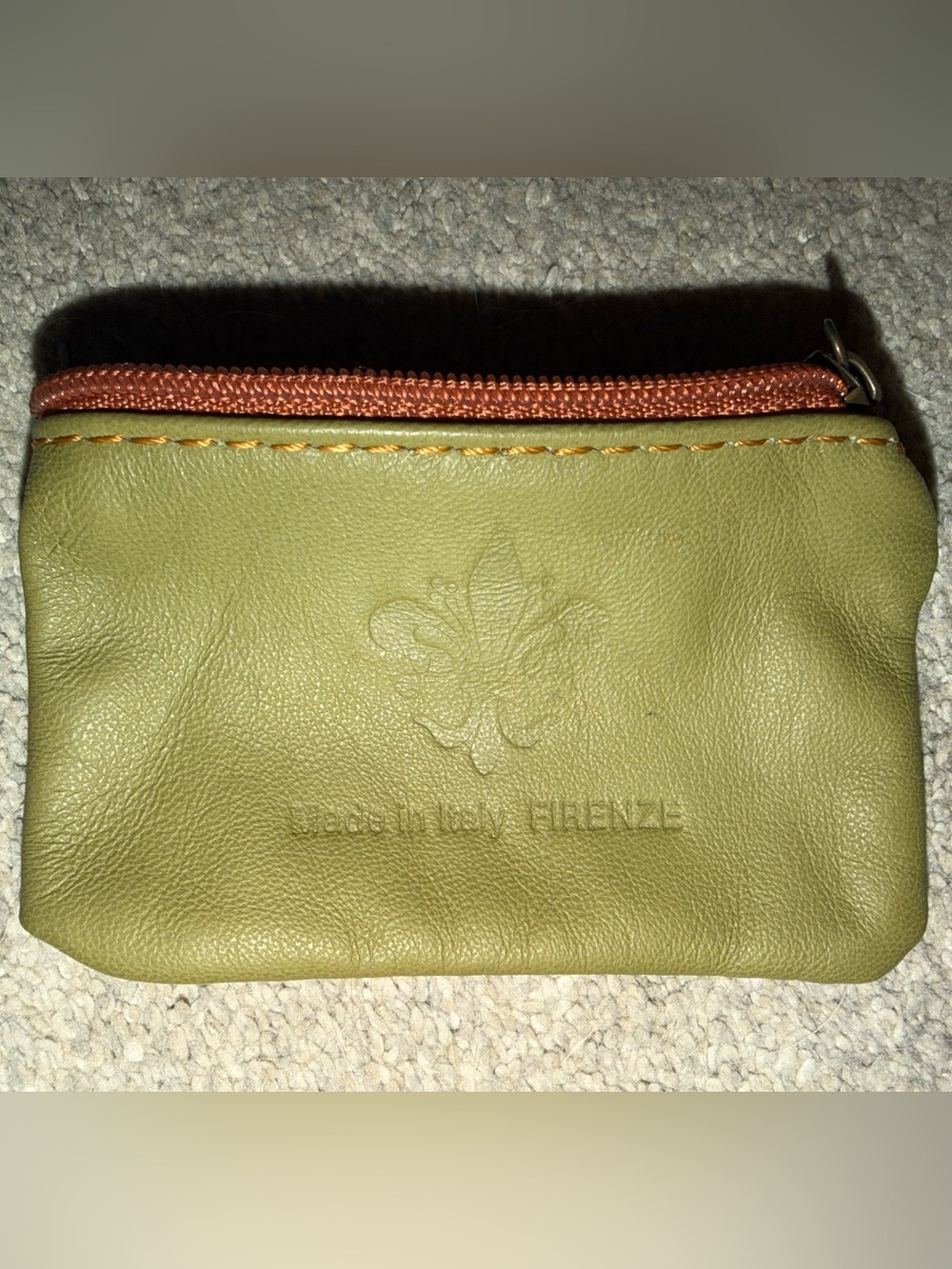 Compact Green Leather Coin Pouch with Orange Zip Trim Firenze made in Italy